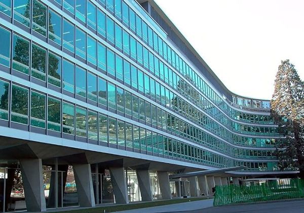 Ảnh: Các dự án sử dụng vách kính cường lực tại Việt Nam